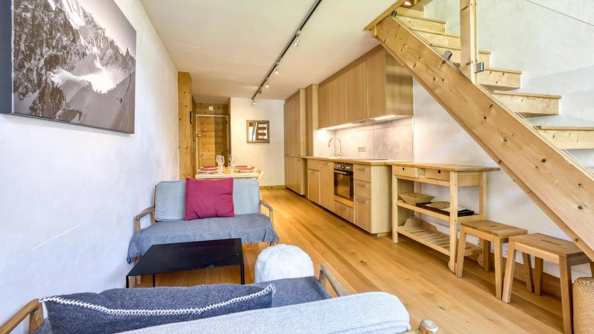 Brevent Loft - A Charming 3 Bedroom Apartment Ideally Located
